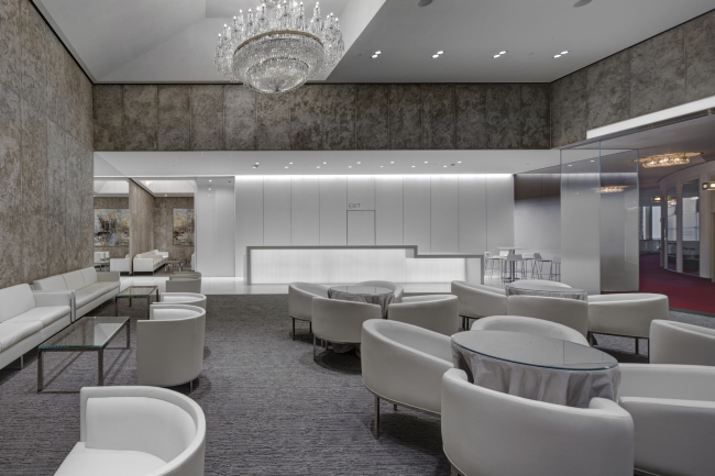 Renovating "Golden Circle Lounge" into "Russian Lounge" in the Kennedy Center of the Performing Arts. Photo � Sergey Skuratov ARCHITECTS