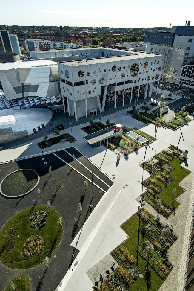 ������ ������� ������������� ����� �������� � Jørgen True