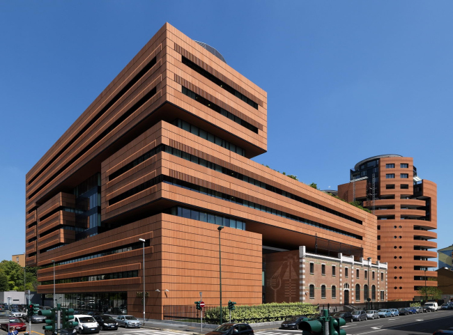 ����� ����-�������� Campari � ������ �� ���������� ������� ������ Campari � Enrico Cano