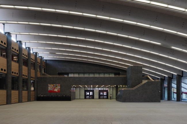 ����� ����-�������� Campari � ������ �� ���������� ������� ������ Campari � Enrico Cano