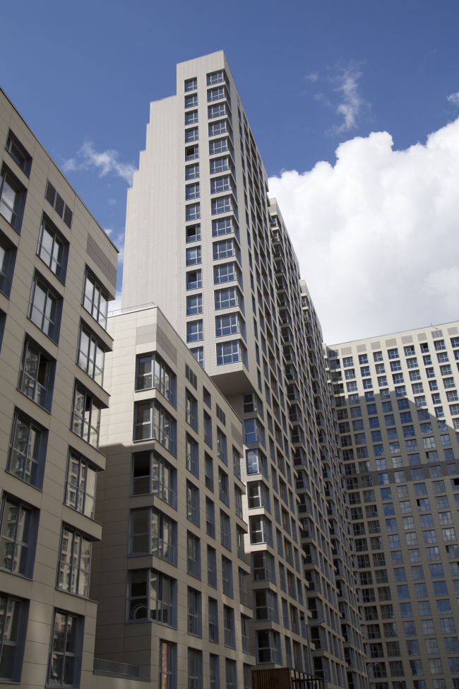 The residential complex in Odintsovo. The yard facades  Ostozhenka