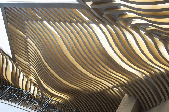 The ceiling in the Ceremonial Hall in the synagogue on Bolshaya Bronnaya Street  Sergey Estrin architectural studio