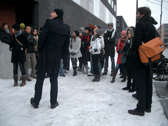 ������� ������� � ���������.
�������� � ������������ ������������� �� ��������� ������ ���������� Noord.