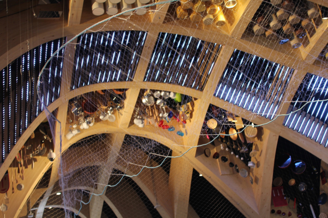 �������� �������. ������: ���� ������� (c����� �X-TU�), ������ ��������� � ���� ������ (������ �ALN Atelien Architecture�), ������ �Adeline Rispal�. ���������� � ���� ����������