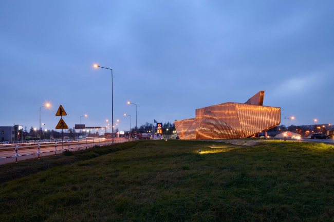 ����� ���� � ����� � Tomasz Zakrzewski / archifolio. ������������� OVO Grabczewscy Architekci