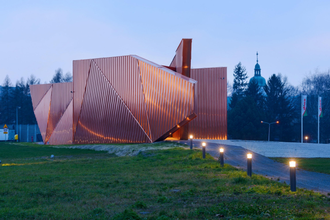����� ���� � ����� � Tomasz Zakrzewski / archifolio. ������������� OVO Grabczewscy Architekci
