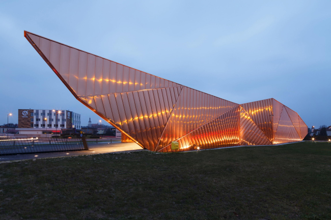 ����� ���� � ����� � Tomasz Zakrzewski / archifolio. ������������� OVO Grabczewscy Architekci