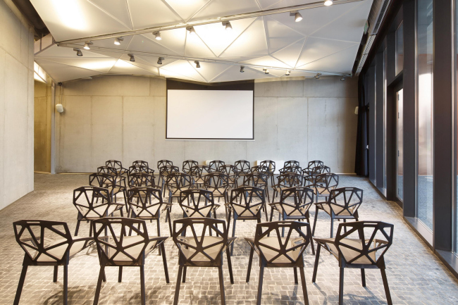 ����� ���� � ����� � Tomasz Zakrzewski / archifolio. ������������� OVO Grabczewscy Architekci