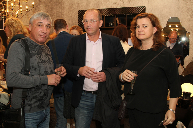 ���� ������ (Flat)  , ������� ��������, ����� ������ (����������). ���� ������������� ��������� ����������