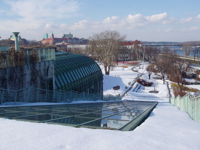 ���������� ����������� �����������. ��� �� �����. ���������, 2000. ���������� � ������������� ���������� �Budzynski & Badowski�