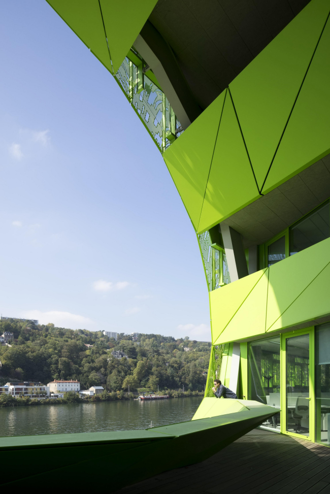 ������������� ����-�������� Euronews � Euronews � Jakob + MacFarlane � Nicolas Borel