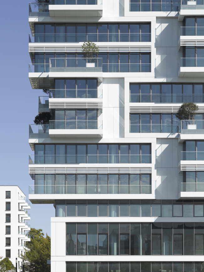 Residential building "Living Levels" � East Side Tower. Photo � Roland Halbe