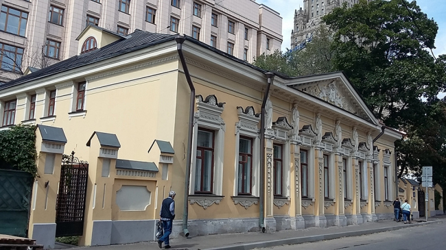 ��������� ������� �������. ���������� ������������� ����� ����������