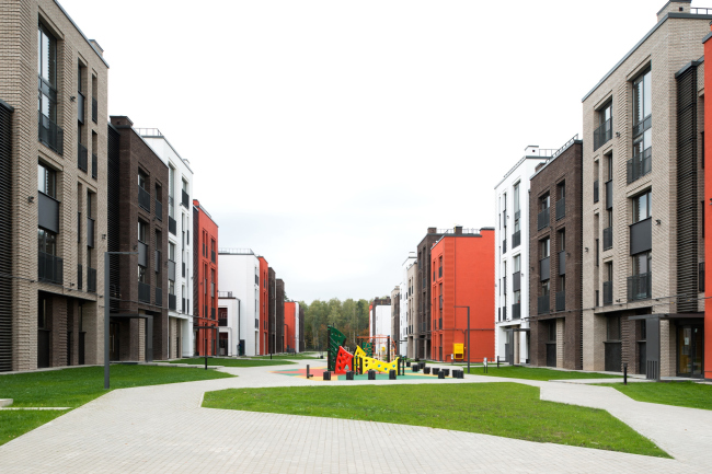 "Dutch Quarter" residential complex in Ivanteevka. Construction, 2015  UNK project