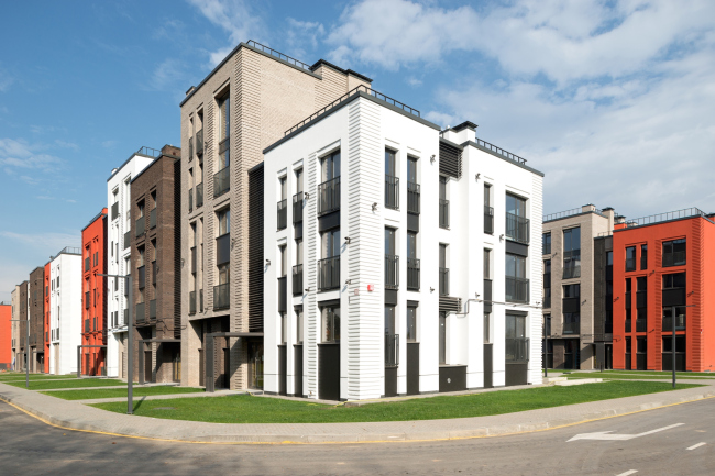 "Dutch Quarter" residential complex in Ivanteevka. Construction, 2015 � UNK project