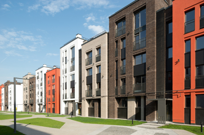 "Dutch Quarter" residential complex in Ivanteevka. Construction, 2015 � UNK project
