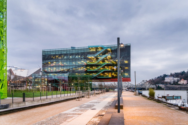 ���������� ����, ���������� ������� ����� ����� (���� 1) � ������� �������