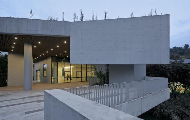 ������������ ����� ����������� � ������� � Su Shengliang