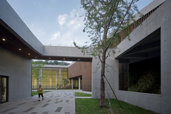 ������������ ����� ����������� � ������� � Su Shengliang