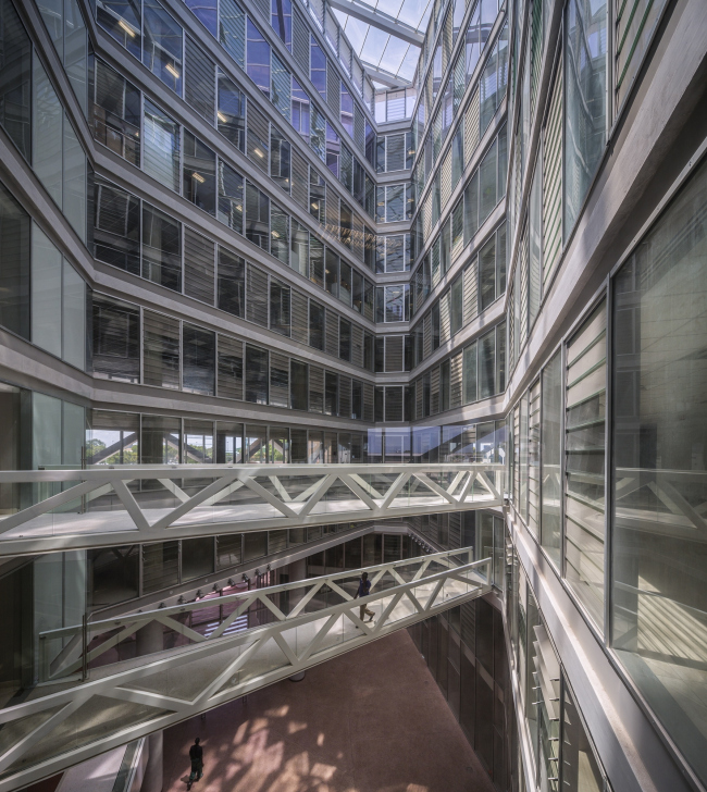 �������� One Airport Square � Fernando Guerra | FG+SG