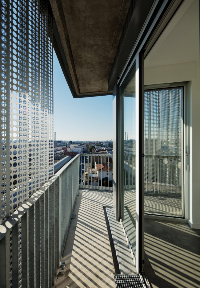 ����� ����� �������� �������� � ������������ ��������� � Takuji Shimmura