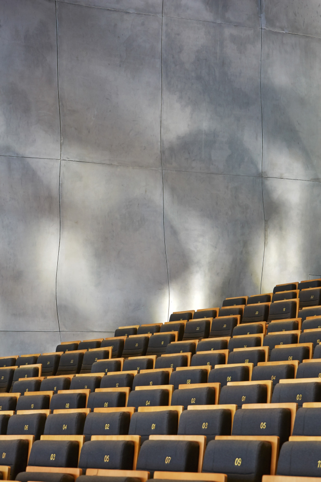 ������� ����� � ������� � Hufton+Crow