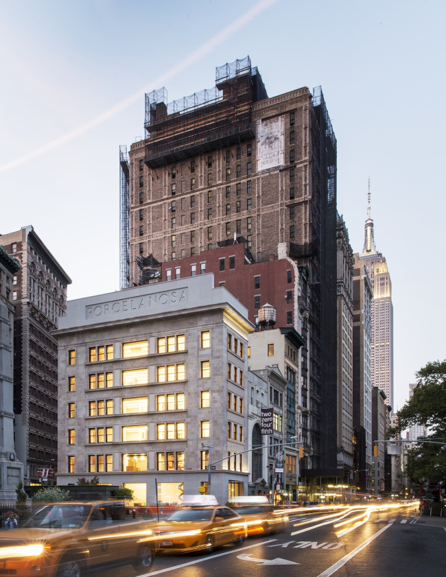 ����������� ����� Porcelanosa Grupo � ���-�����. ����������� ������������� ��������� Porcelanosa Grupo