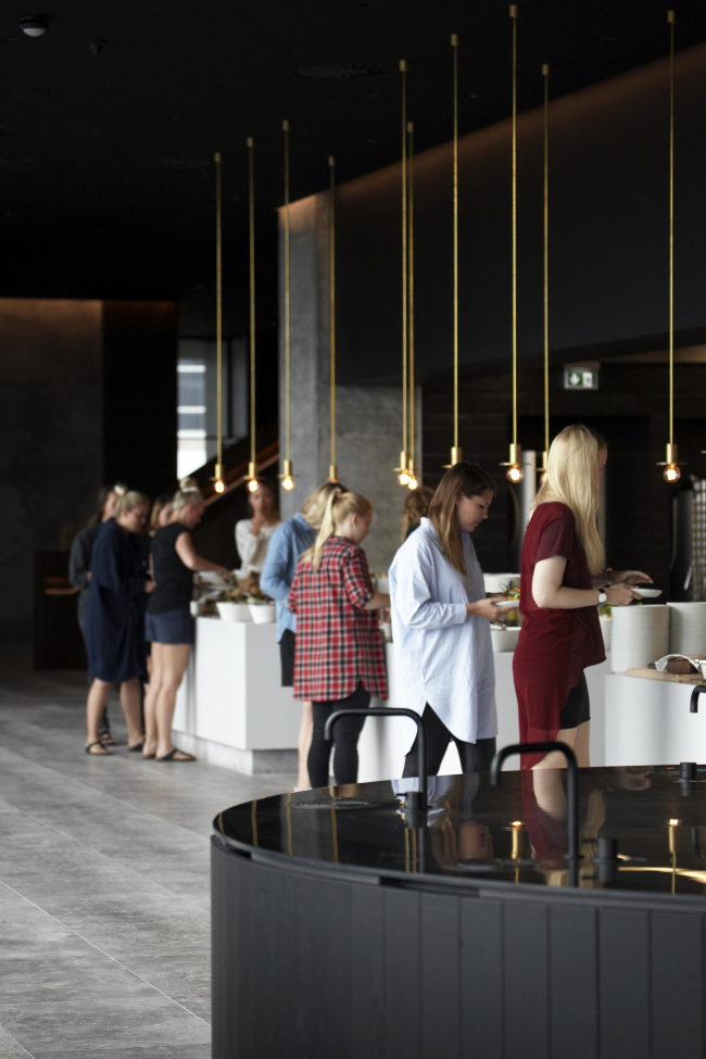 ������� �������� �������� Bestseller � Thomas Mølvig