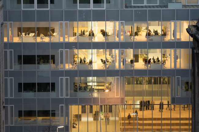 ���������� � ����� ������ ������ ����������. ������������� OMA; ����: Ossip van Duivenbode