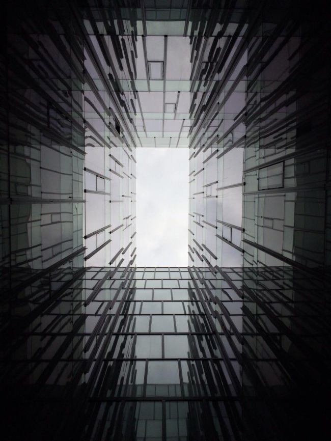 ������ �������� Novartis � ������ � Samuel Born