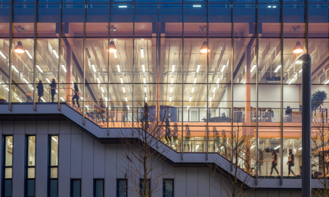 ������ ������������� Sky � Sky Believe in Better Building � Simon Kennedy