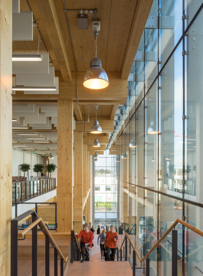 ������ ������������� Sky � Sky Believe in Better Building � Simon Kennedy
