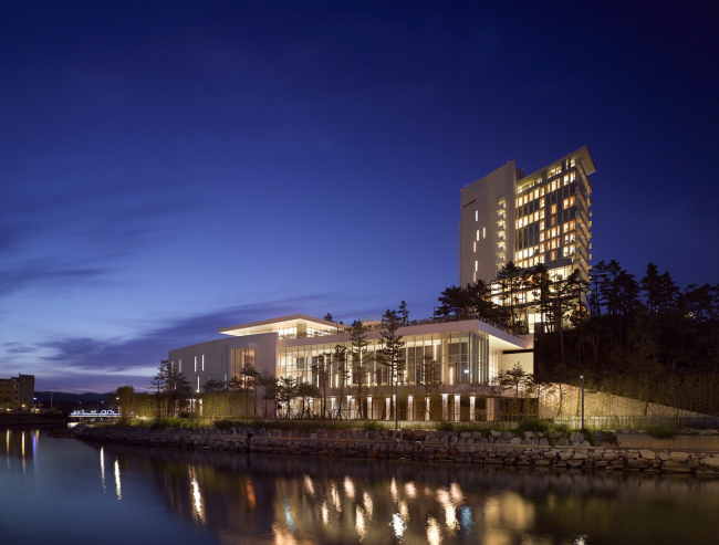 ��������� Seamarq Hotel � Roland Halbe