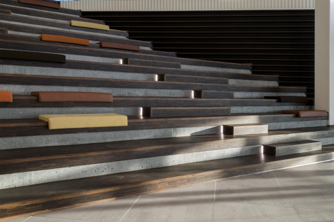 ���������������� ����� ����� ������ � Julian Weyer