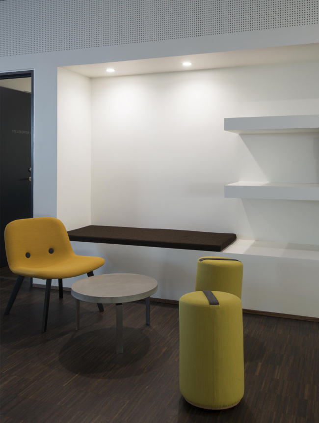 ���������������� ����� ����� ������ � Julian Weyer