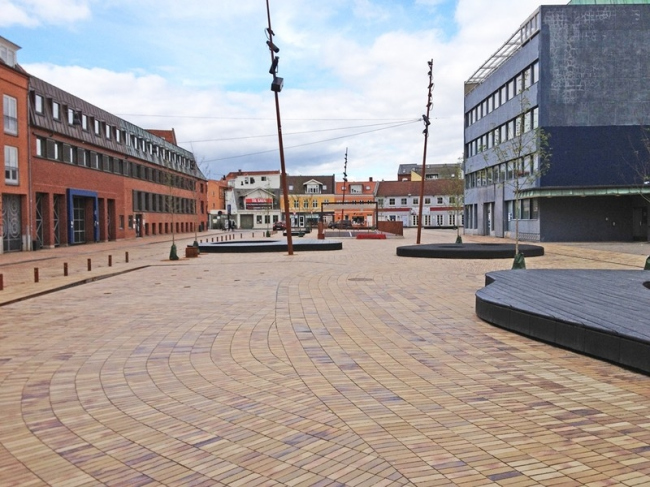    Hagemeister Odense 240x70x70.    