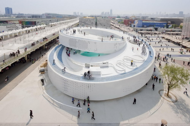 BIG (Bjarke Ingels Group). �������� ����� �� �����-2010 � ������. ���� � Iwan Baan