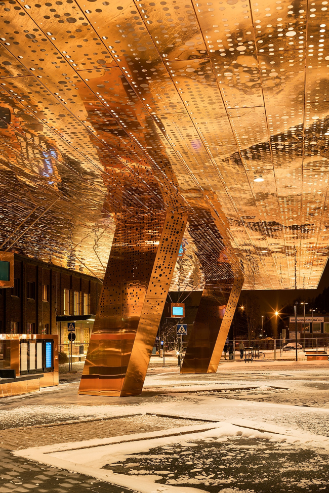 ������������ ���� � ����� � Mika Huisman