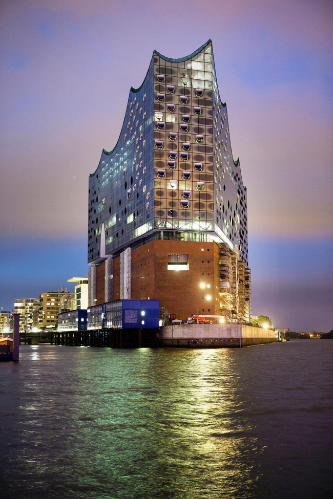 ������ ����������� ���������� Elbphilarmonie � �������� �������������. ���� � Thies Rätzke