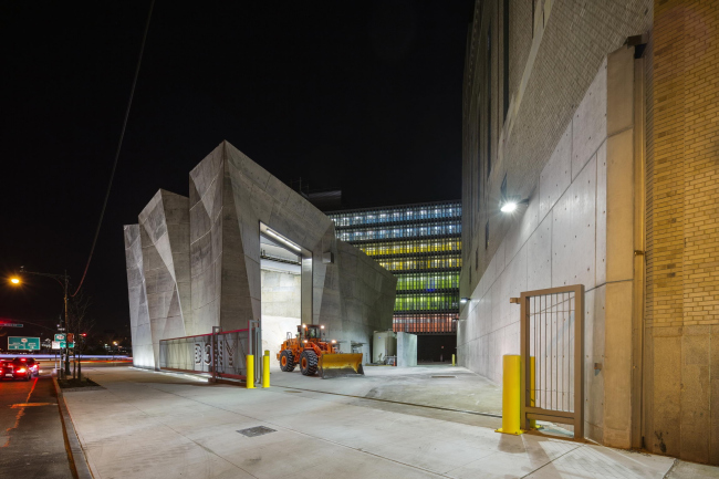 ����� � ����� �������� ���� ����������� ������������ ���-����� � Albert Vecerka / Esto