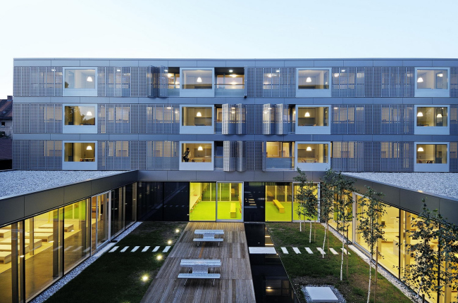 ������������ ��������� � ������ ������ � Miran Kambič