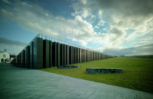 Giants Causeway Visitors Centre  Marie-Louise Halpenny