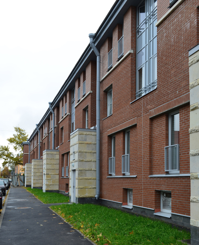 "Amazon" residential complex. Side facade. Construction, 2015  Studio 44