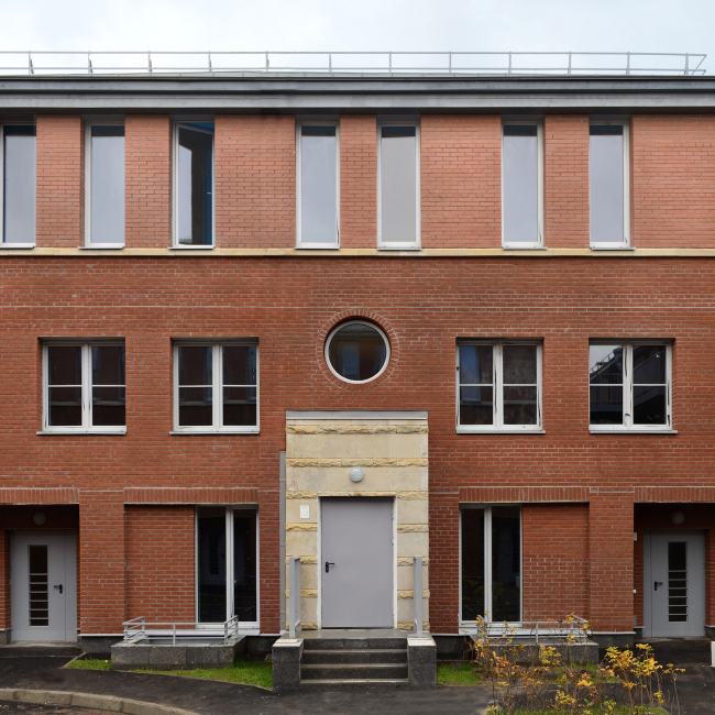 "Amazon" residential complex. Fragment of the facade. Construction, 2015 � Tatiana Strekalova, Studio 44