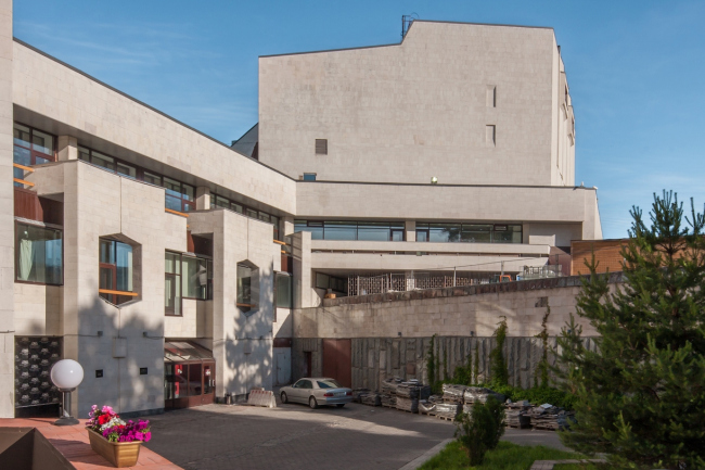 ������ �������� � ����������� � ����� ������