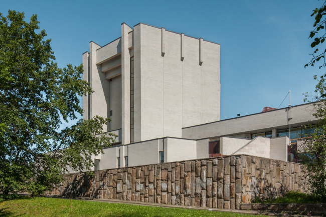 ������ �������� � ����������� � ����� ������