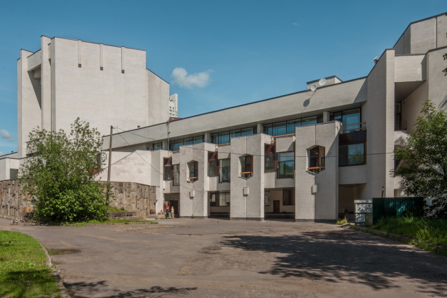 ������ �������� � ����������� � ����� ������