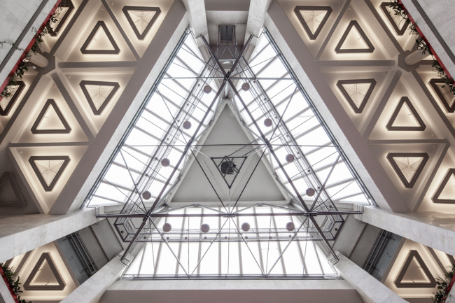 ������ �������� � ����������� � ����� ������