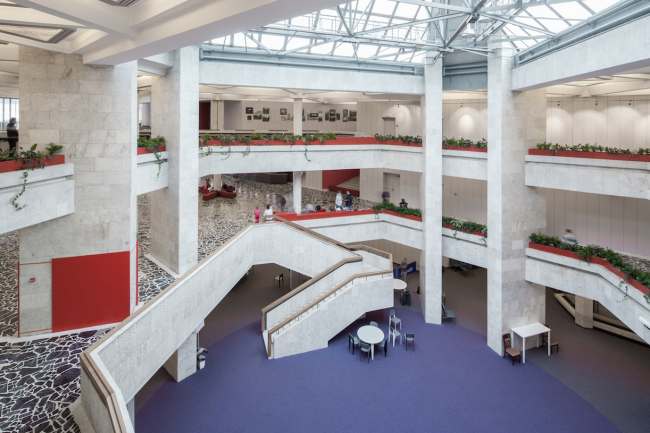 ������ �������� � ����������� � ����� ������