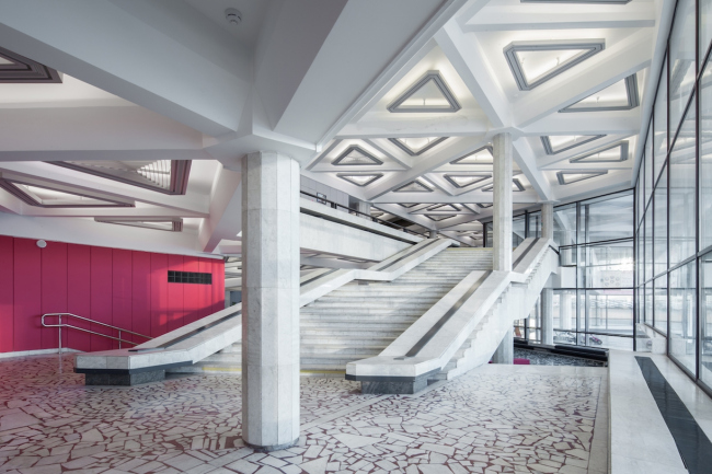 ������ �������� � ����������� � ����� ������